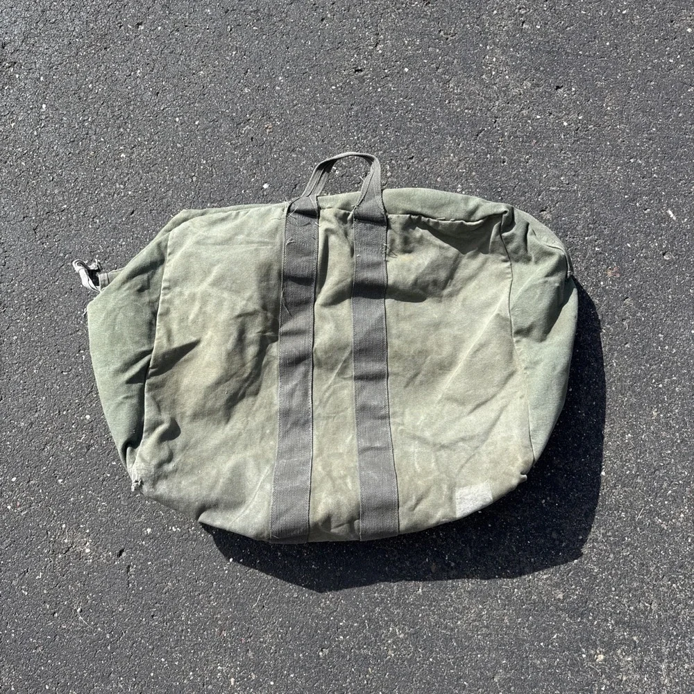 Vintage US Military Flyers Kit Bag B-4 Sage Green Canvas Duffle 1980s Distressed